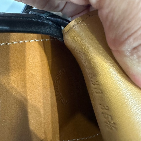 Gucci Loafers size 35.5 - Picture 10 of 12